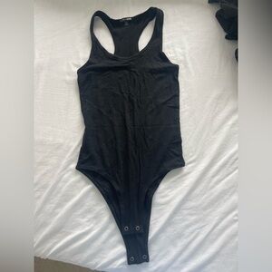 FASHION NOVA BLACK COTTON BODYSUIT RACER BACK S